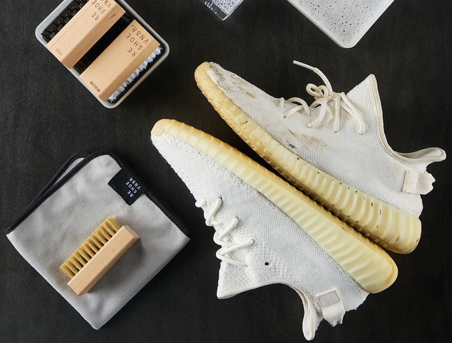 Cleaning white yeezy 350 online