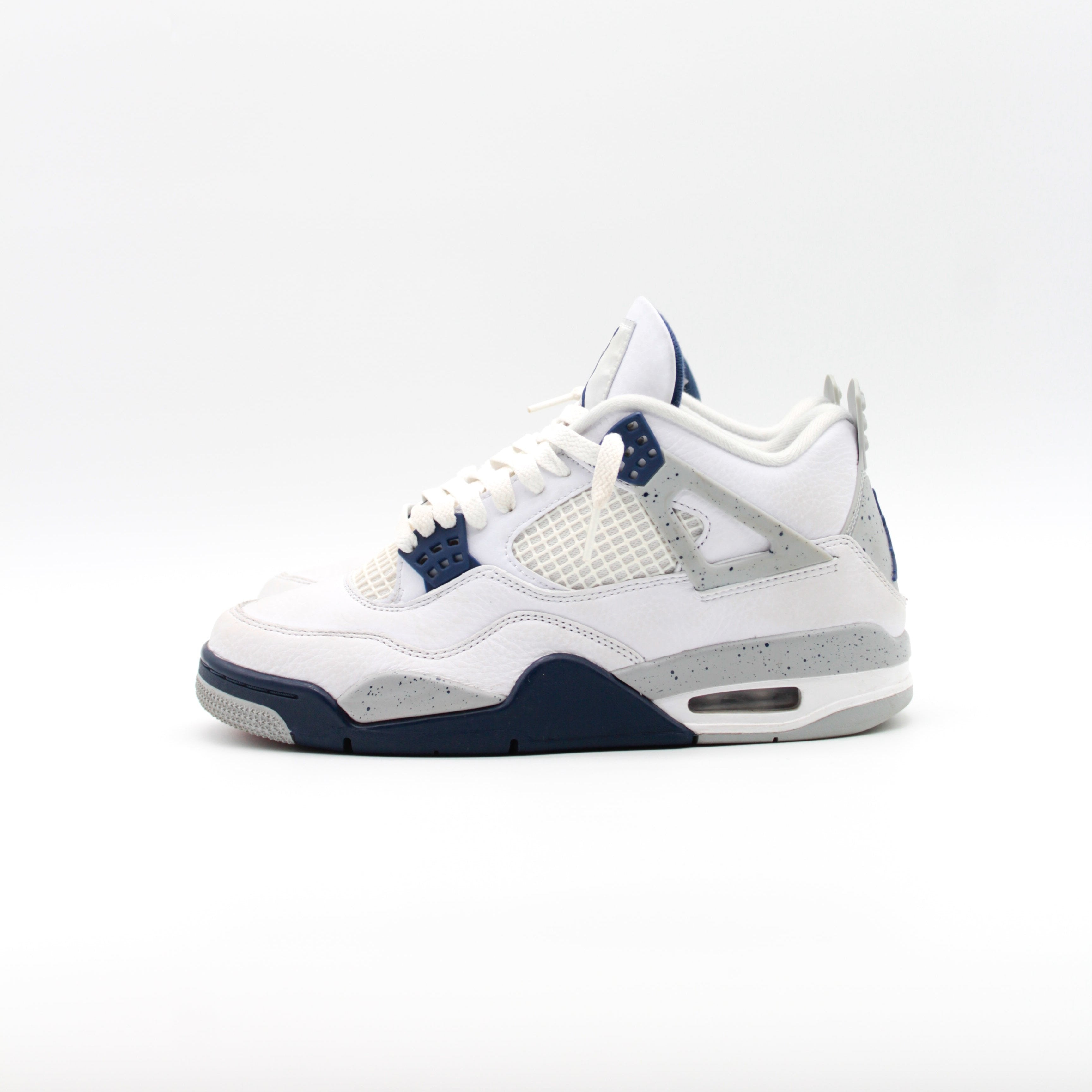 SECONDHAND - AIR JORDAN 4 MIDNIGHT NAVY Size 40.5