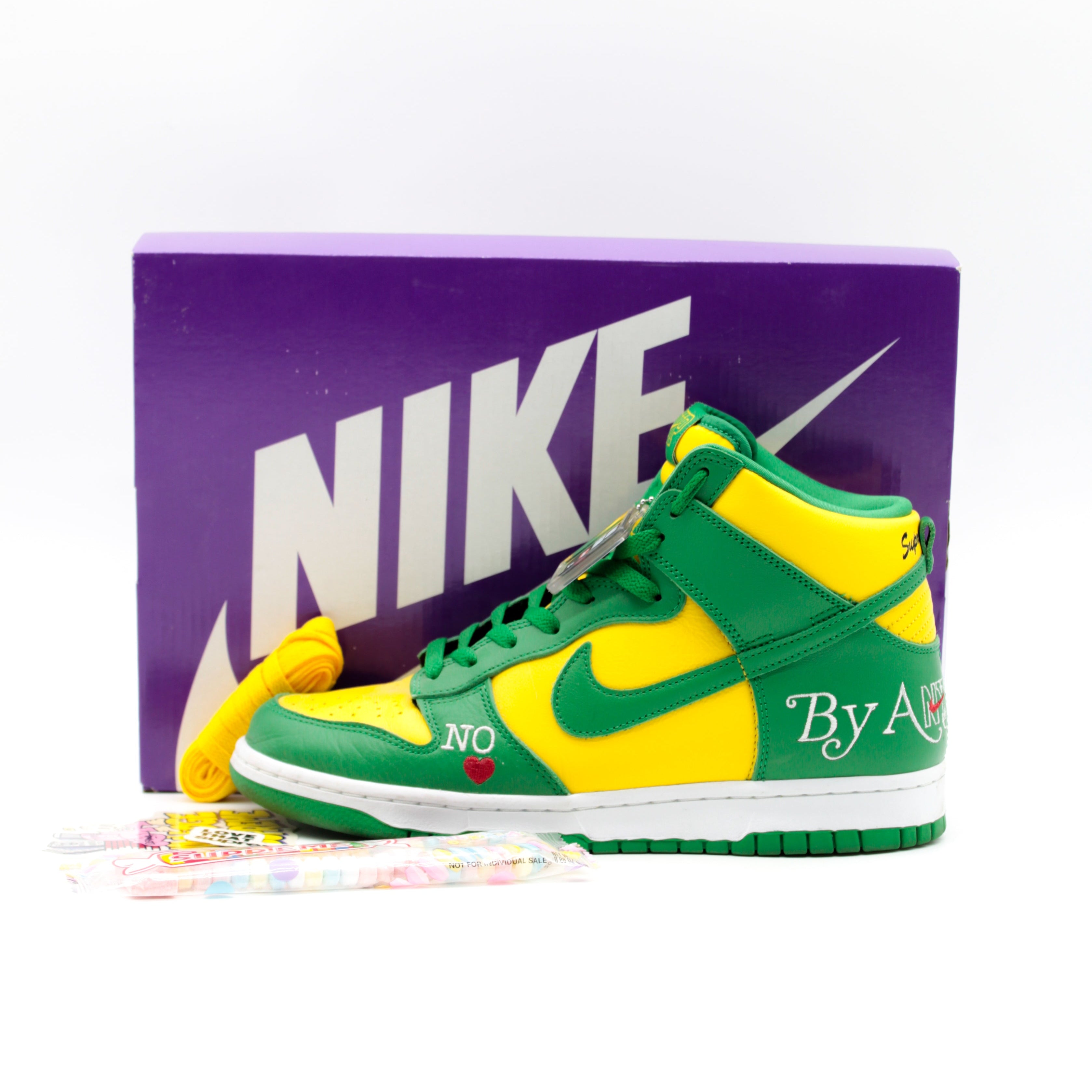 SECONDHAND - DUNK HIGH SUPREME BY ANY MEANS BRAZIL Size 42.5