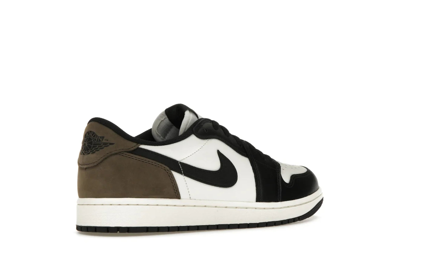 AIR JORDAN 1 RETRO LOW OG MOCHA