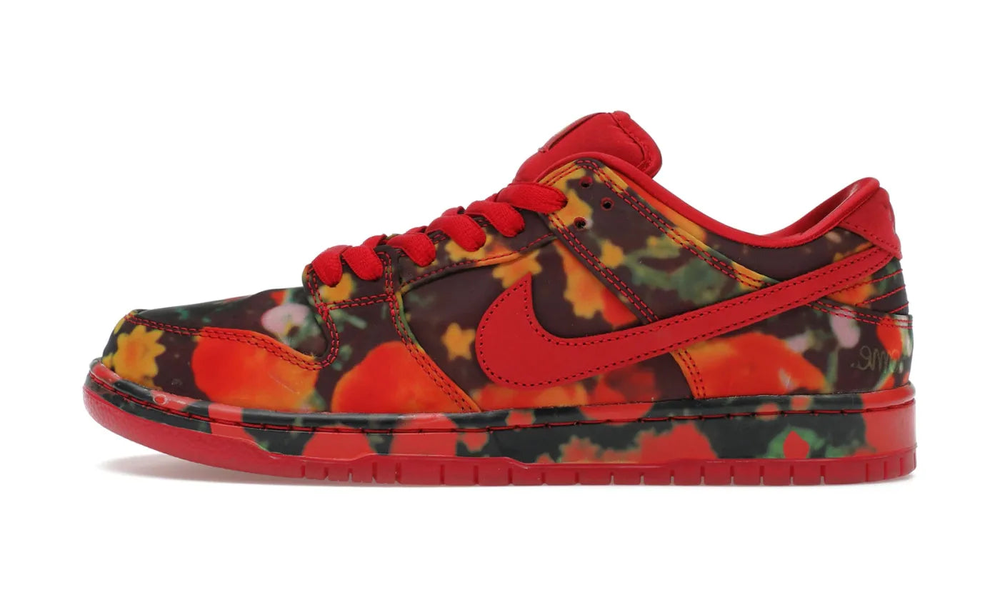 NIKE SB DUNK LOW THE WIZARD OF OZ POPPY FIELD