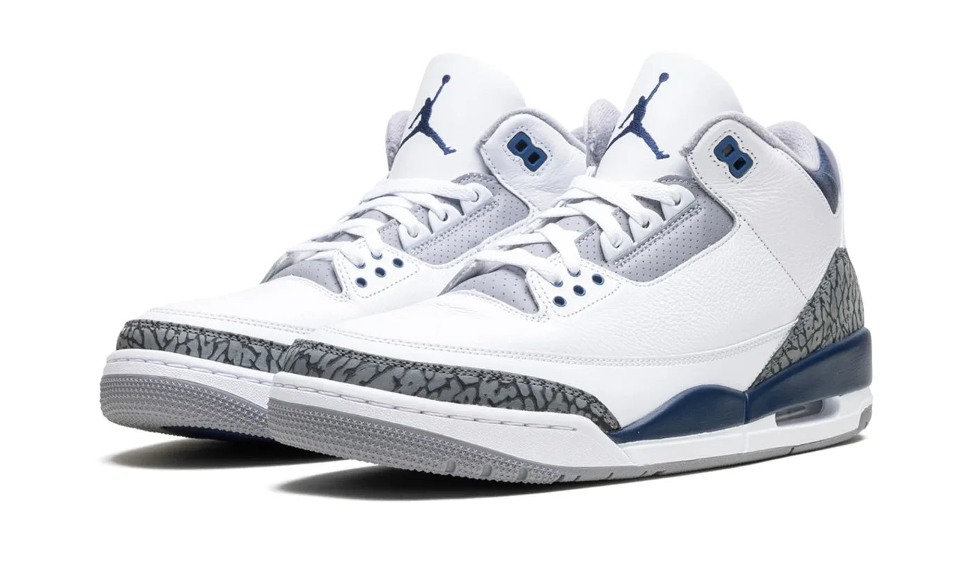 AIR JORDAN 3 RETRO MIDNIGHT NAVY