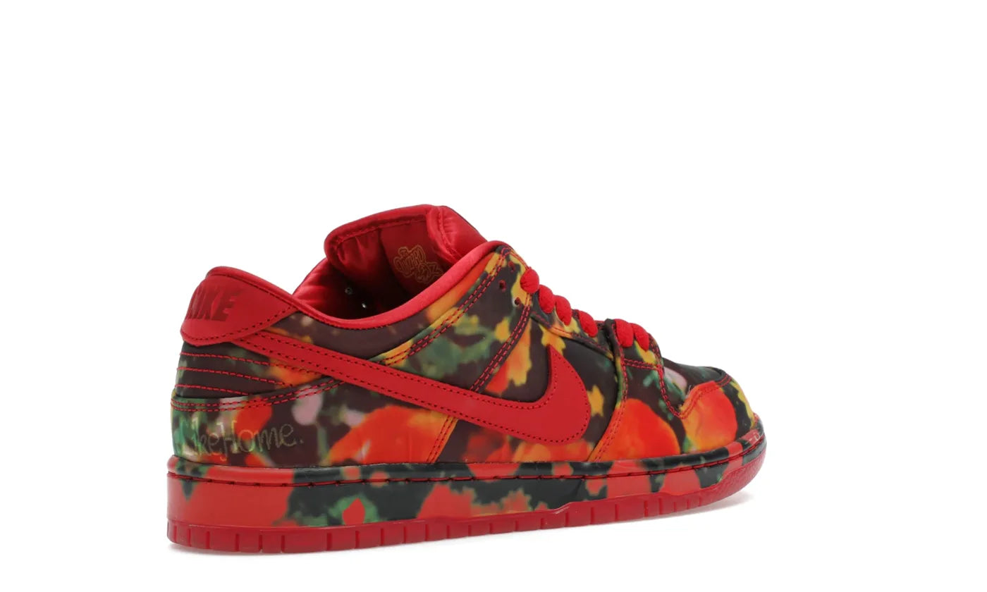 NIKE SB DUNK LOW THE WIZARD OF OZ POPPY FIELD