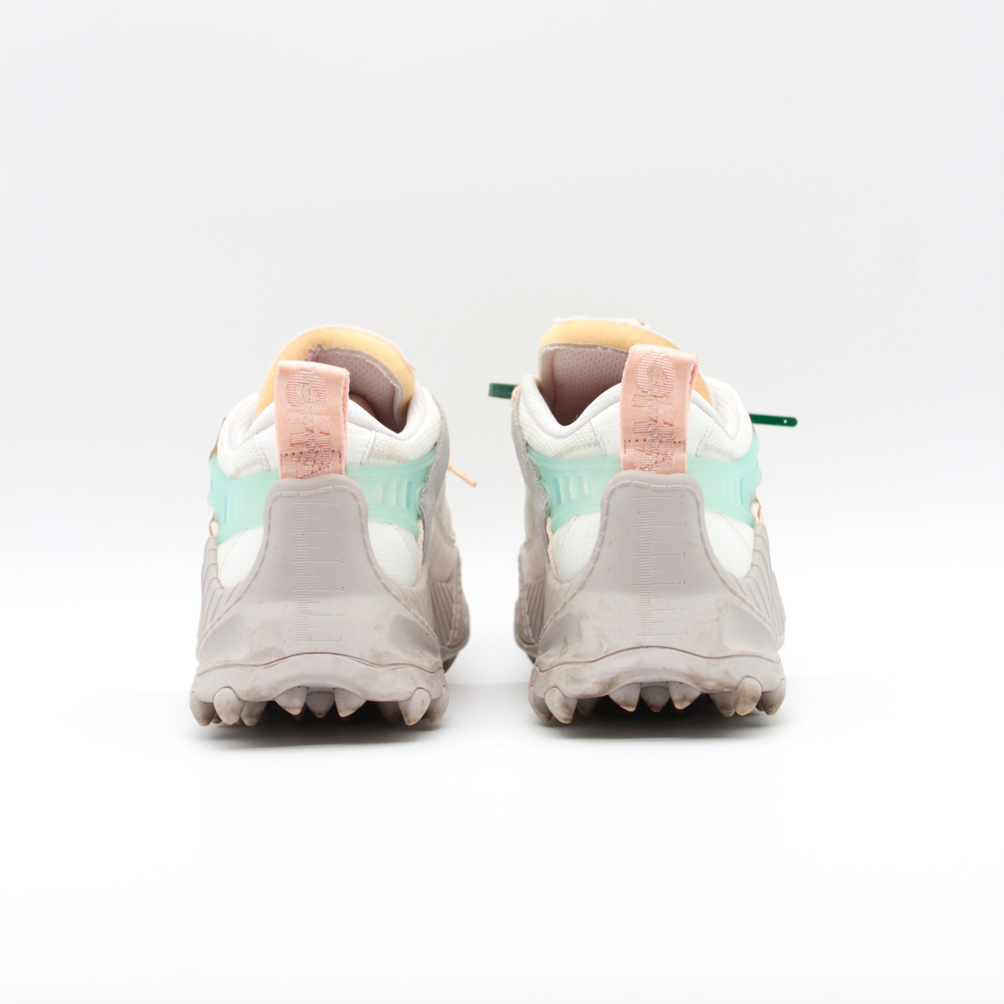 SECONDHAND - OFF WHITE ODSY-1000 GREY POWDER PINK Size 40