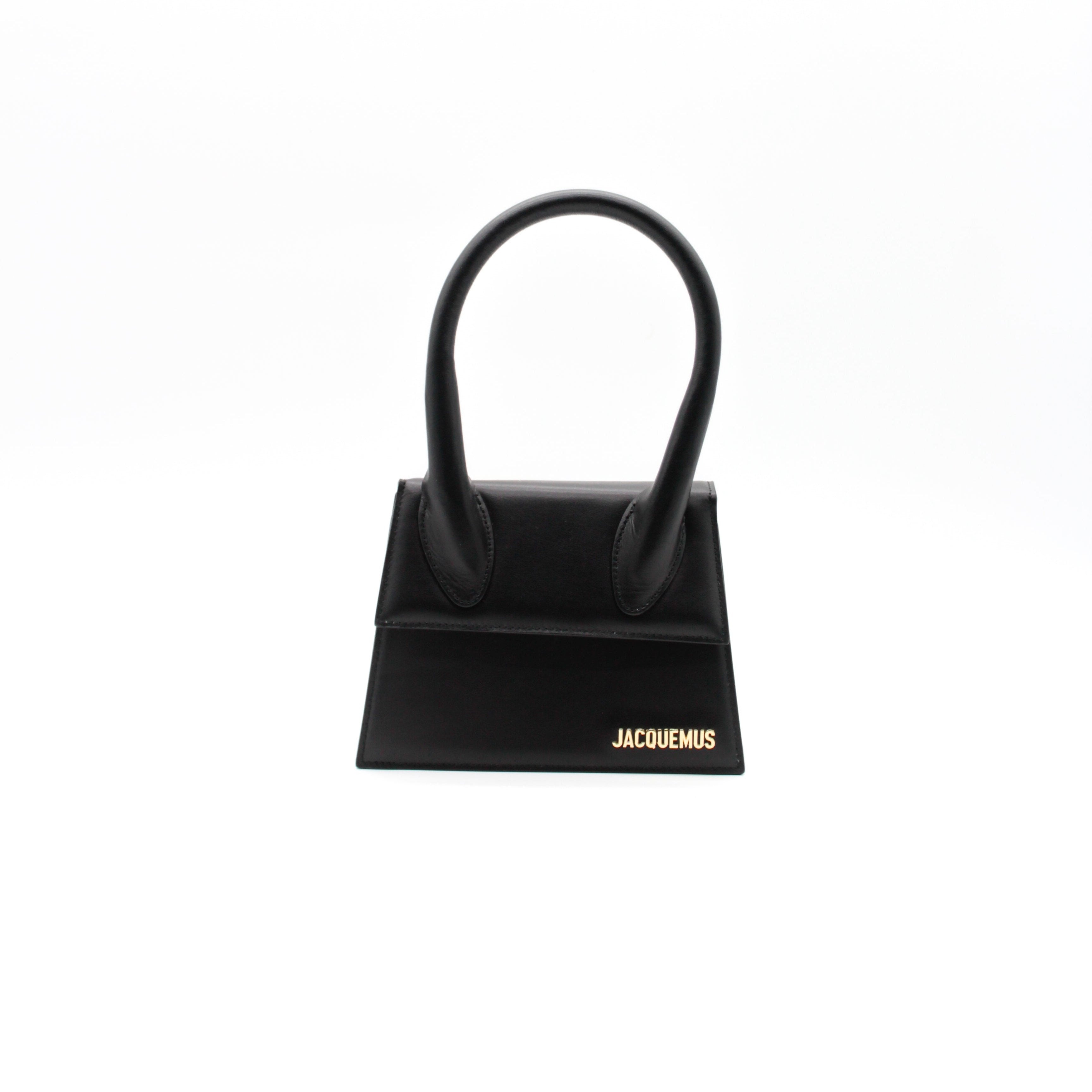 JACQUEMUS LE CHIQUITO MOYEN BAG BLACK