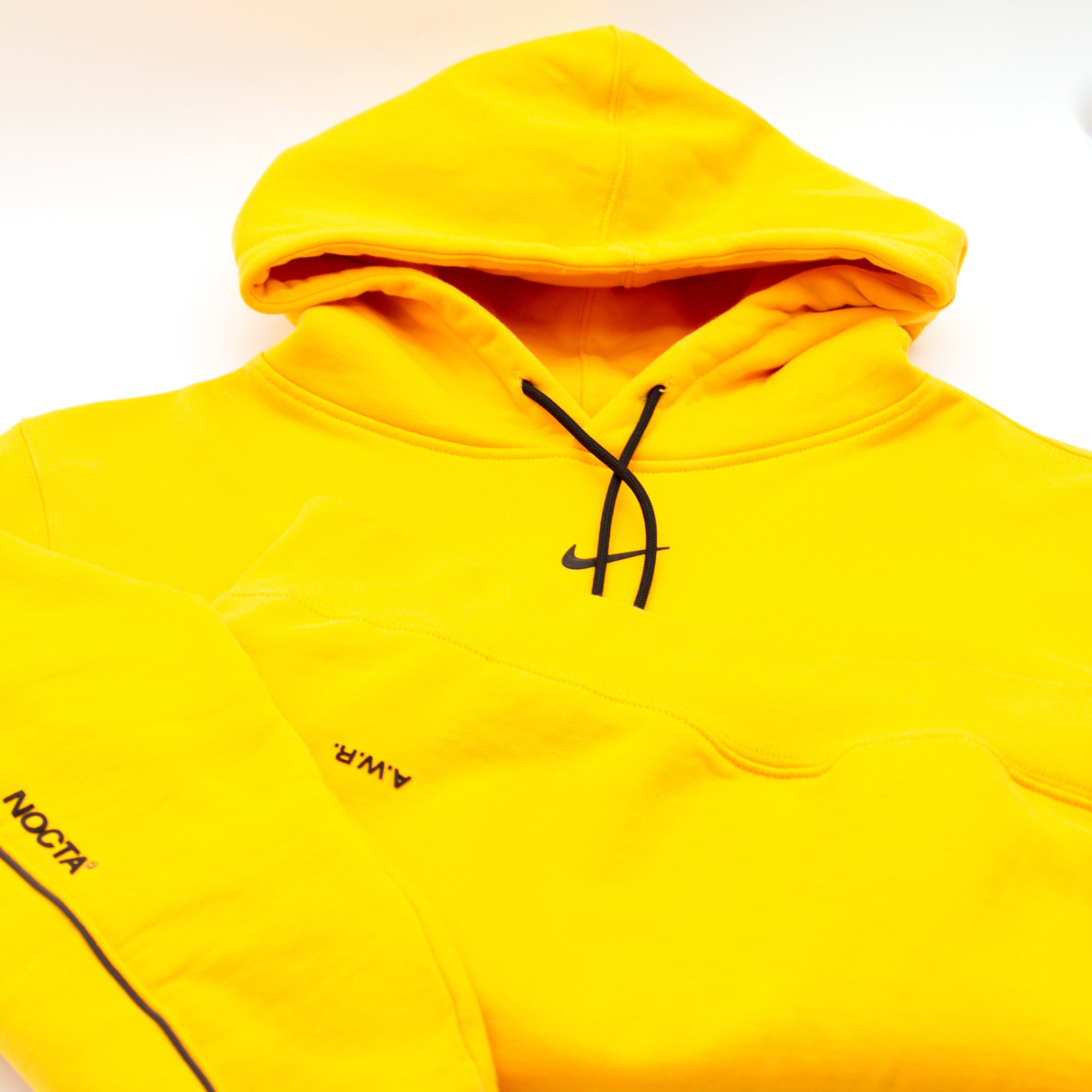 SECONDHAND - NIKE NOCTA TECH HOODIE YELLOW