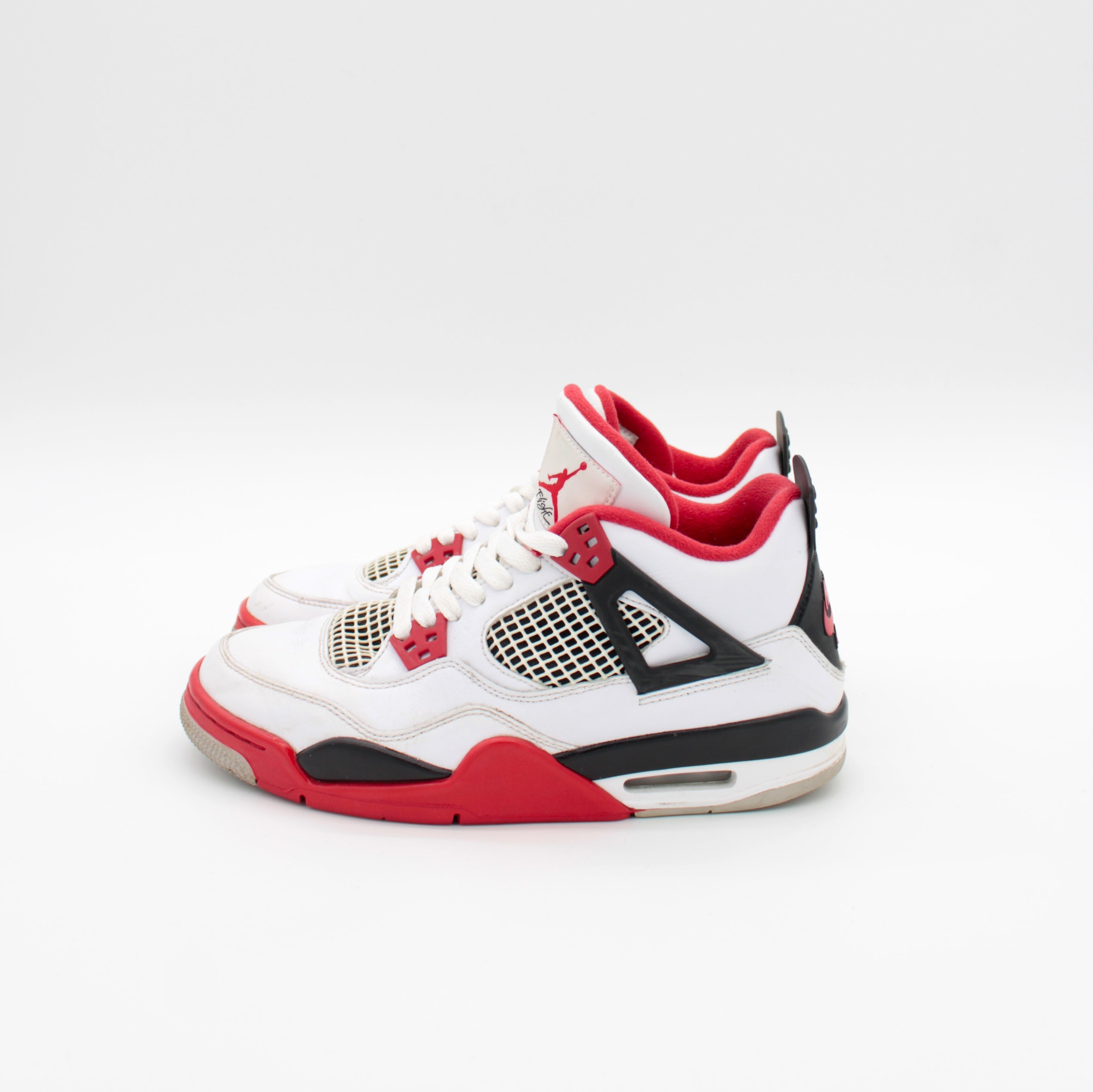 SECONDHAND - AIR JORDAN 4 FIRE RED Size 40