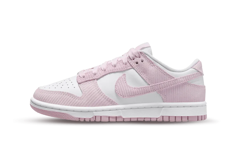 NIKE DUNK LOW VELOURS CÔTÉ ROSE