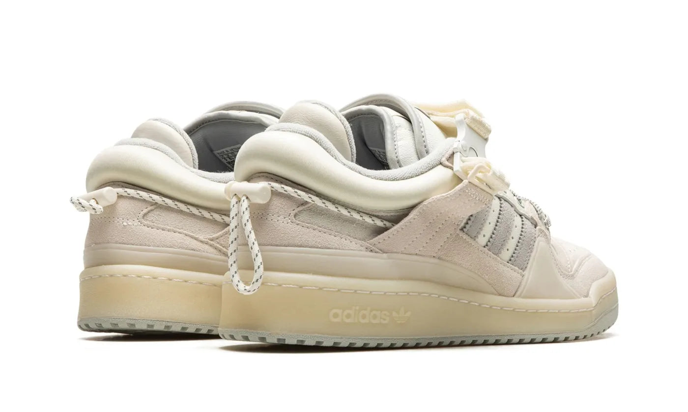 ADIDAS FORUM BUCKLE LOW BAD BUNNY LAST FORUM