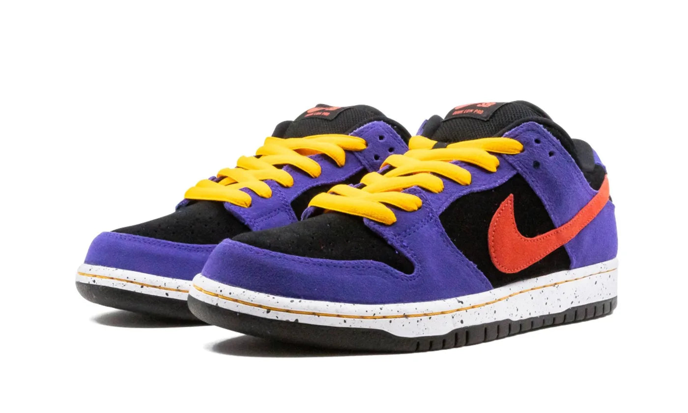 NIKE DUNK LOW SB ACG TERRA