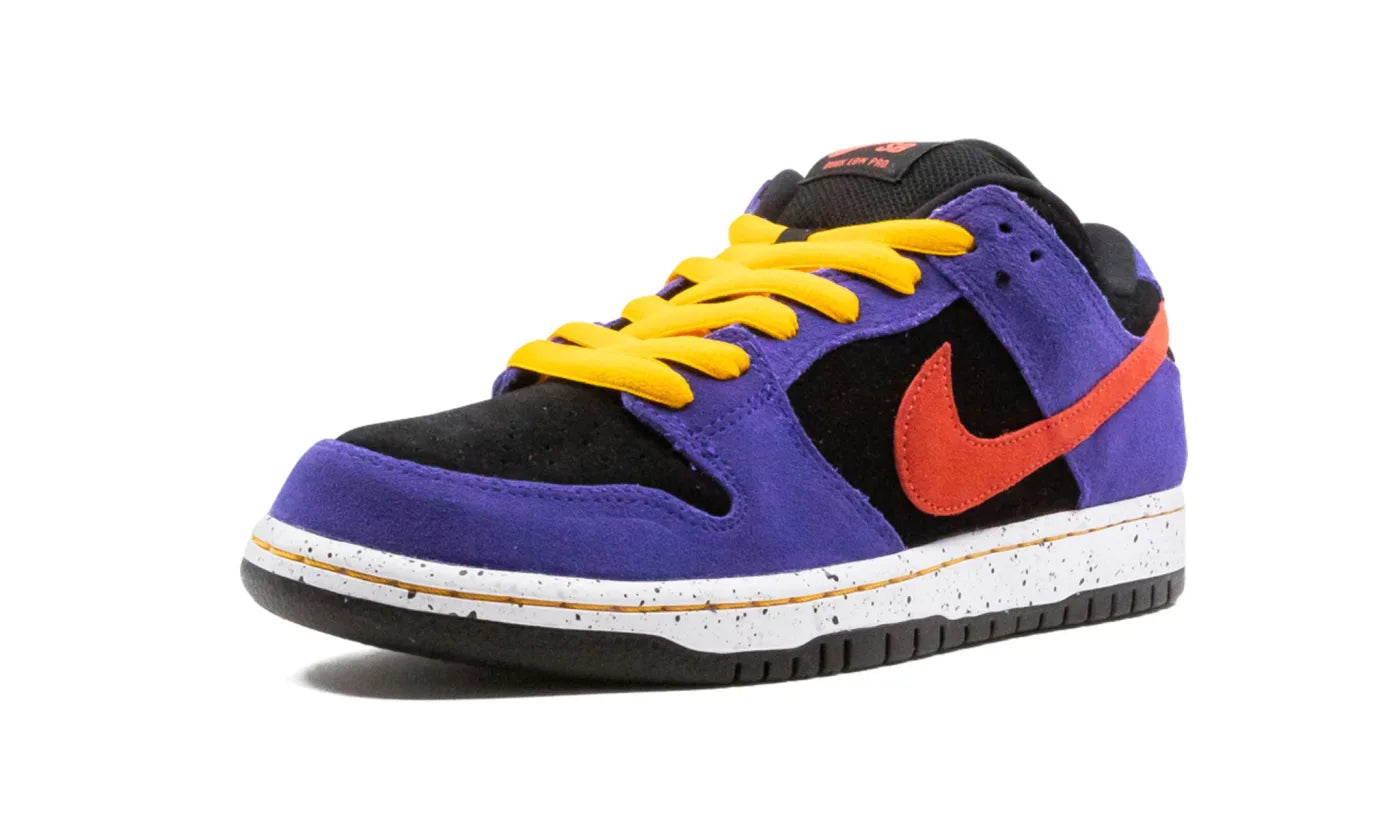 NIKE DUNK LOW SB ACG TERRA