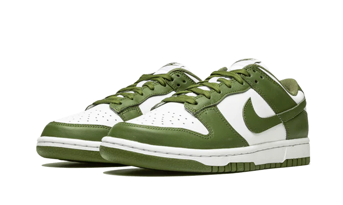 NIKE DUNK LOW MEDIUM OLIVE