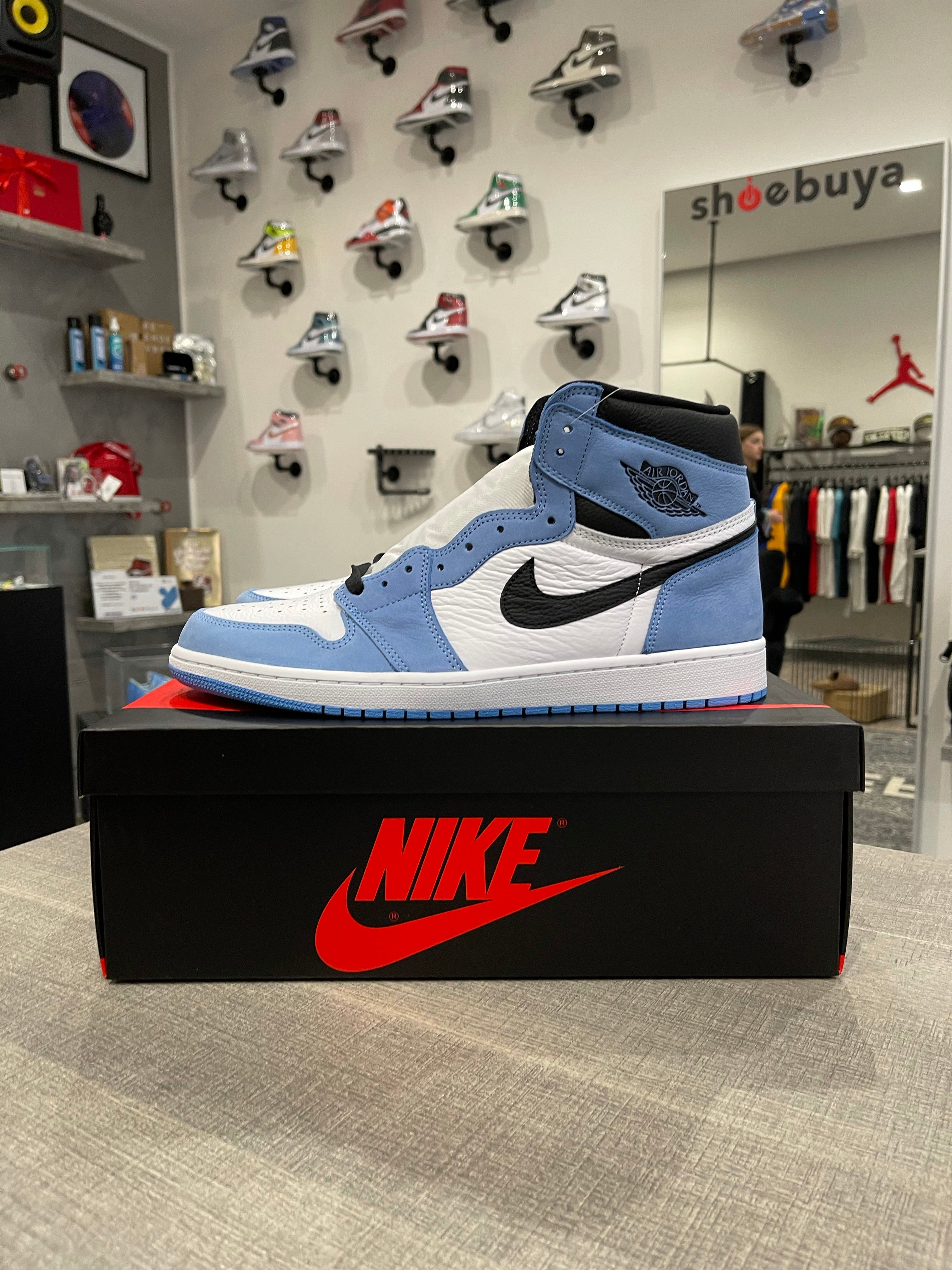 AIR JORDAN 1 HIGH UNIVERSITE BLEU