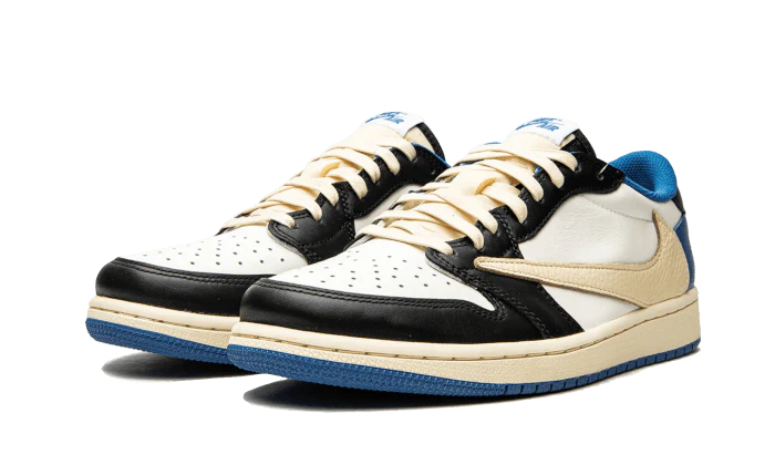 AIR JORDAN 1 LOW TRAVIS SCOTT X FRAGMENT